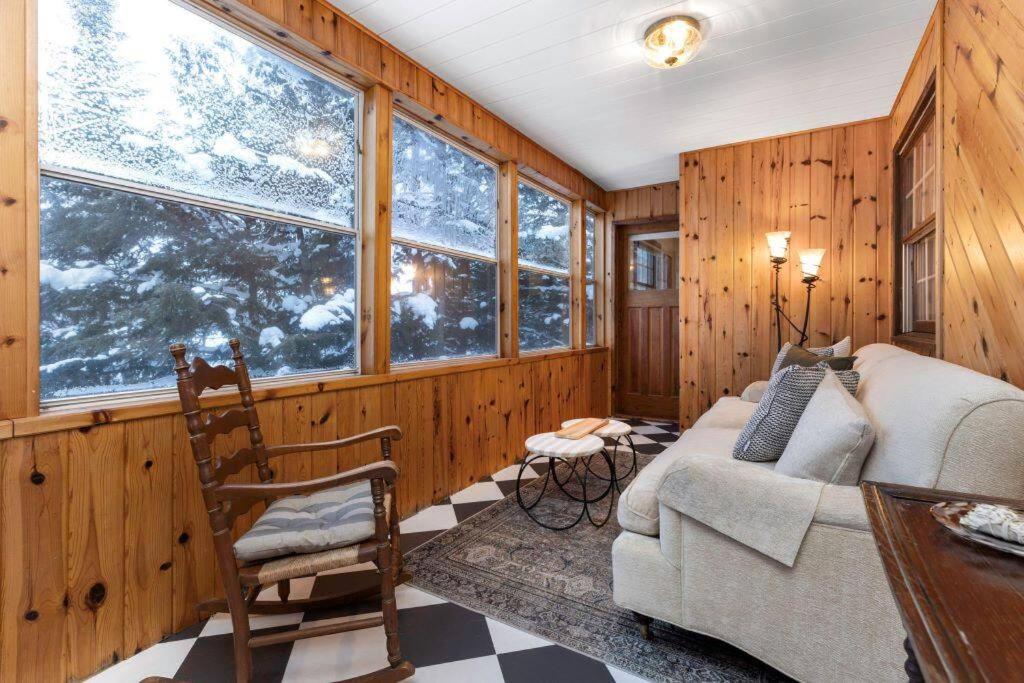 4Bdrm Muskoka Retreat, Fire Table, Games, Netflix