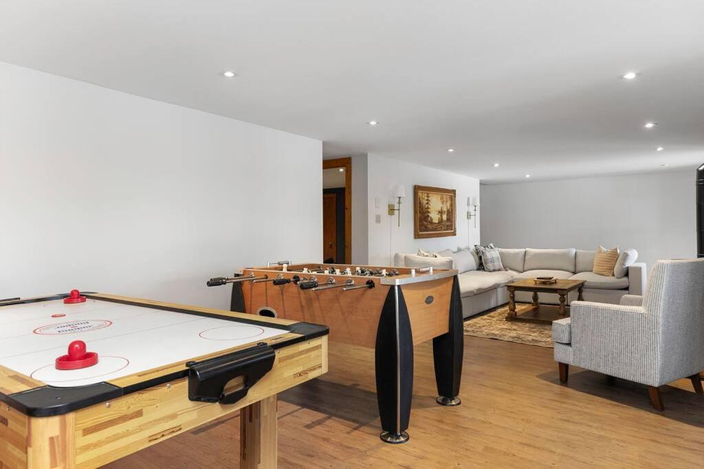 4Bdrm Muskoka Retreat, Fire Table, Games, Netflix