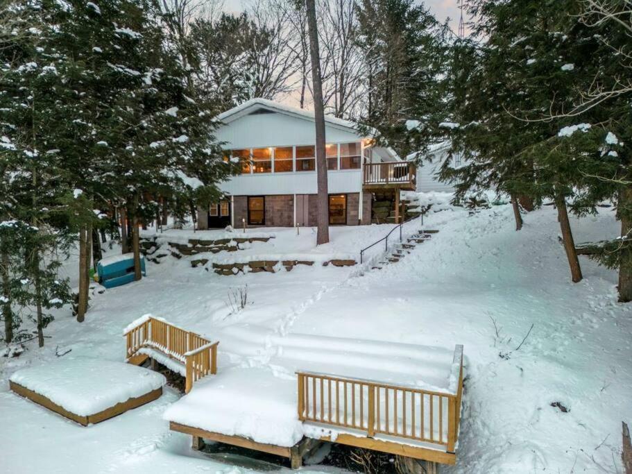 4Bdrm Muskoka Retreat, Fire Table, Games, Netflix