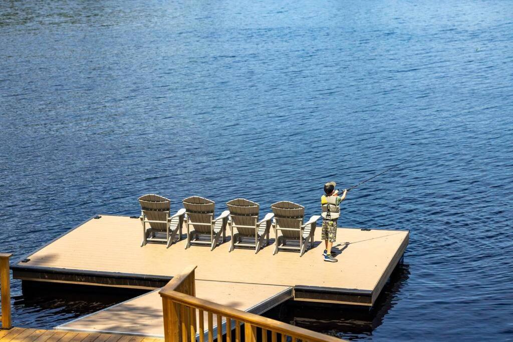 4Bdrm Muskoka Retreat, Fire Table, Games, Netflix