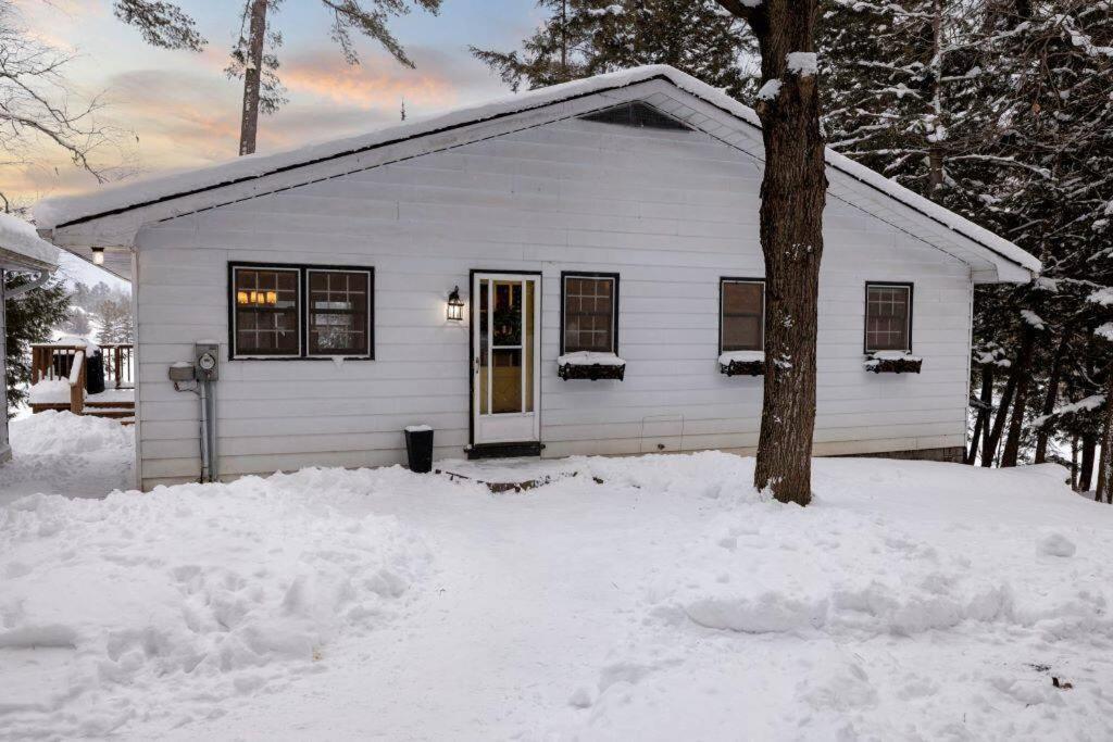 4Bdrm Muskoka Retreat, Fire Table, Games, Netflix
