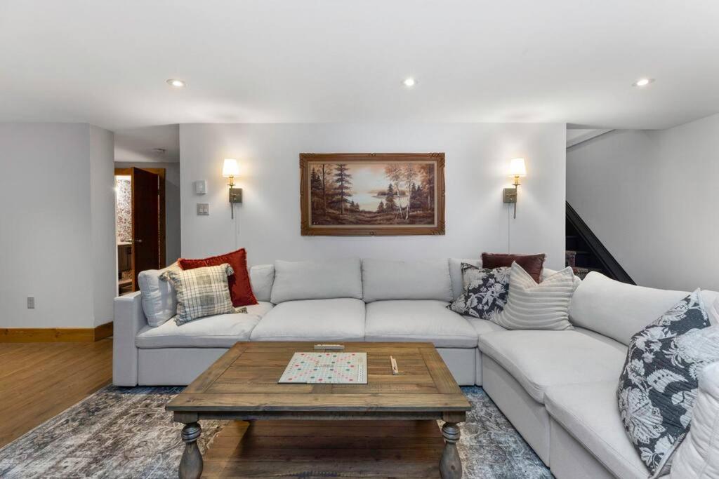 4Bdrm Muskoka Retreat, Fire Table, Games, Netflix