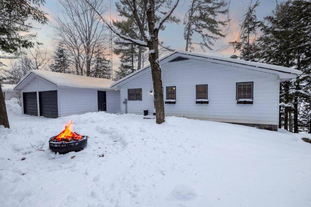 4Bdrm Muskoka Retreat, Fire Table, Games, Netflix