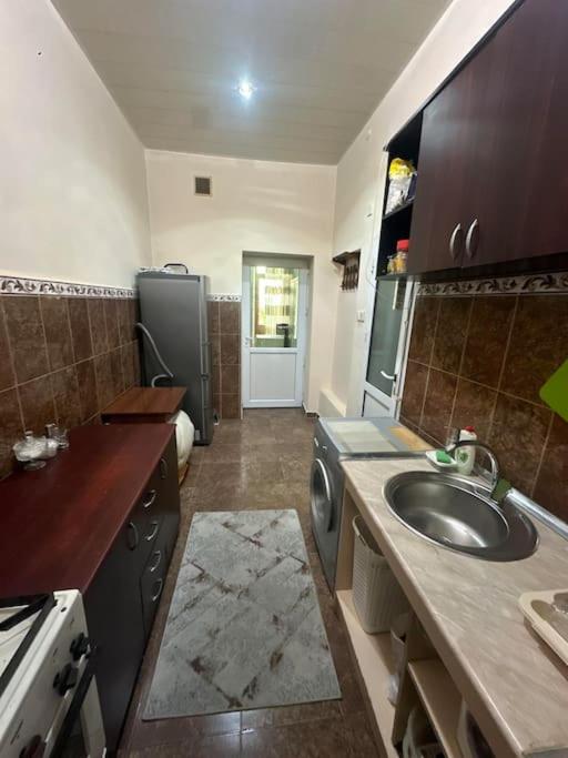 Cozy Stay in Central Baku