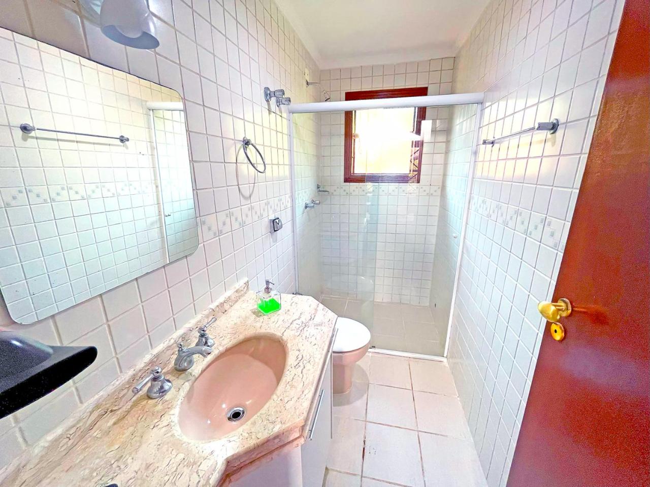 Canto do mar Maresias en Maresias — bathroom