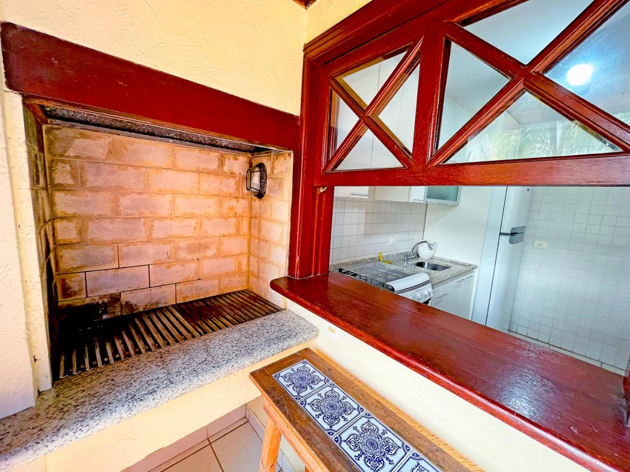 Canto do mar Maresias en Maresias — kitchen