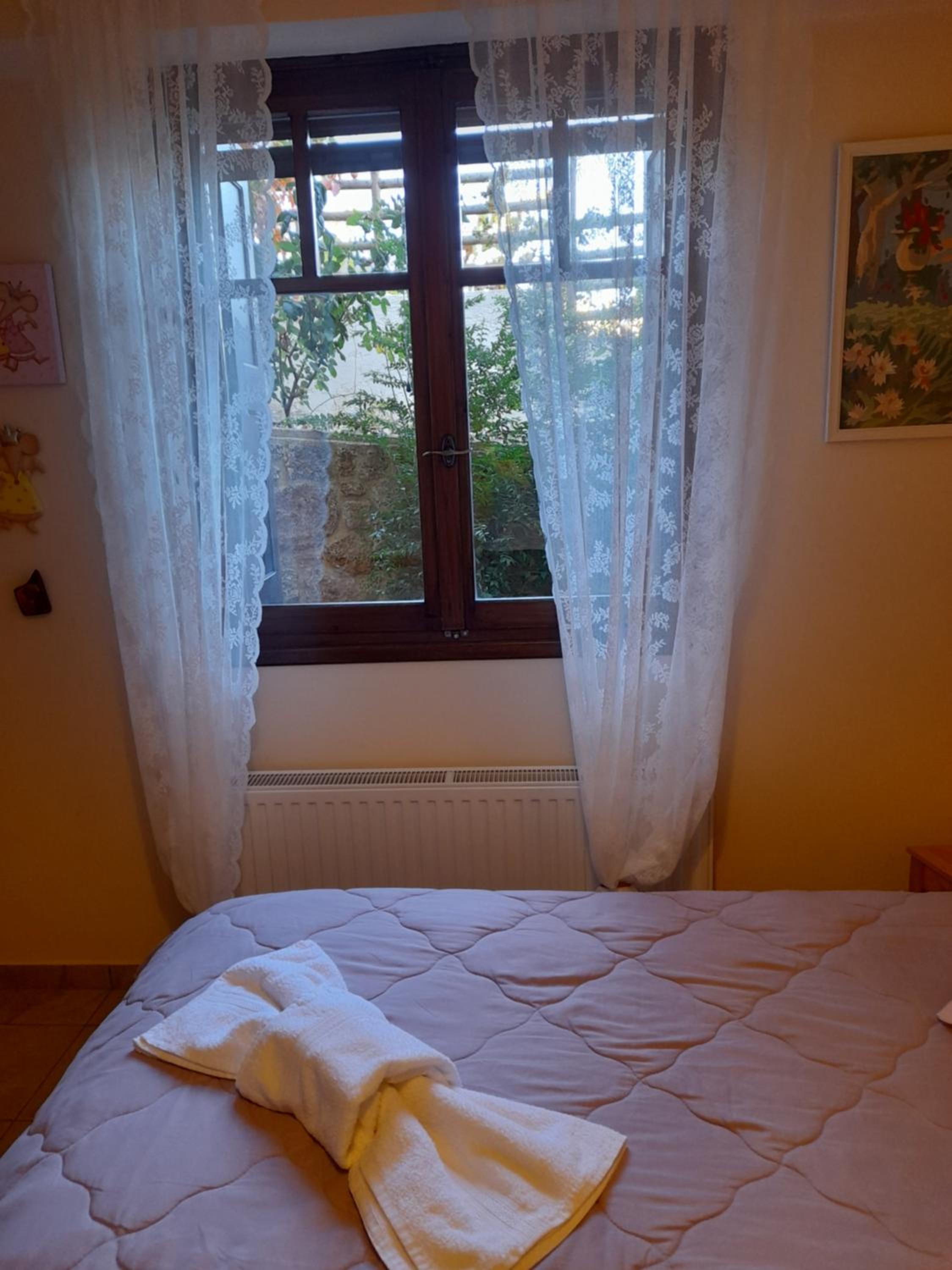 Photo 34