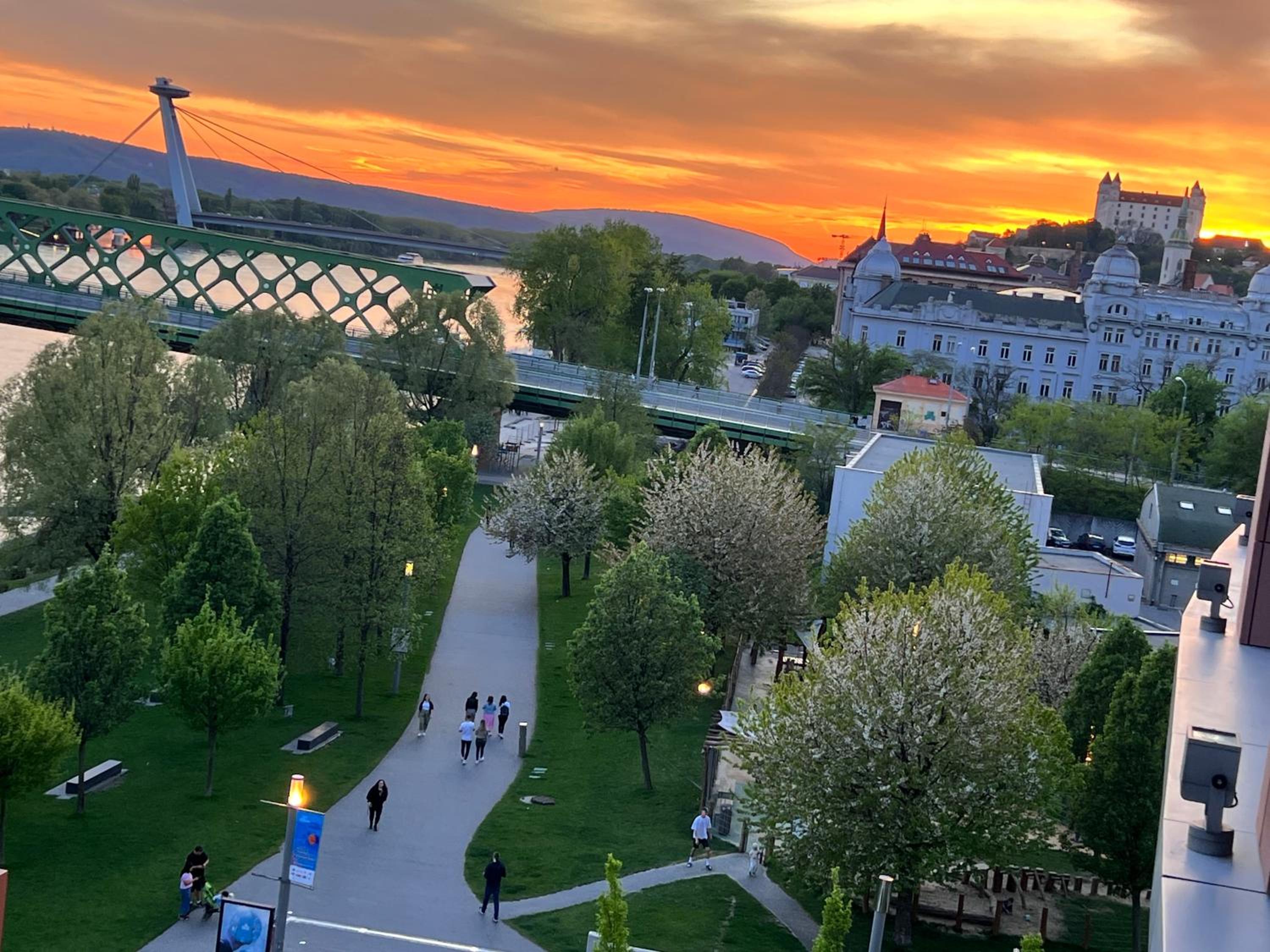 IZY STAY Hostel Bratislava view 4