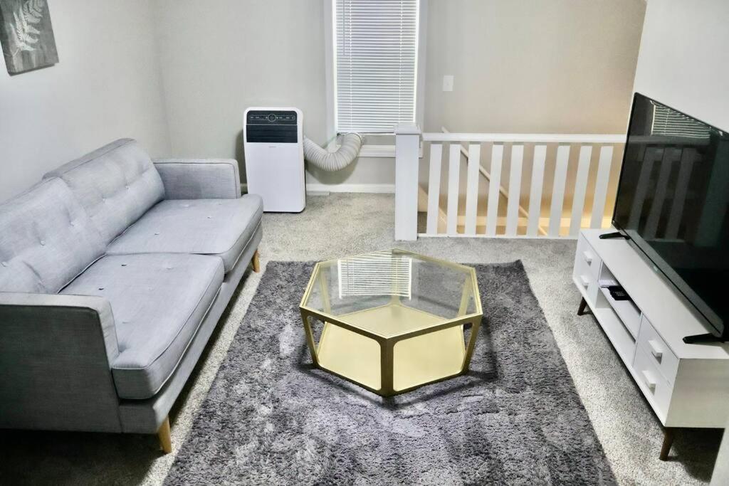 Indy Oasis Luxe Hideaway Minutes from Downtown & Arenas view 2