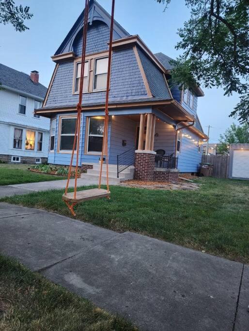 Robin's Egg, Private Downtown, Pet-Friendly Gem