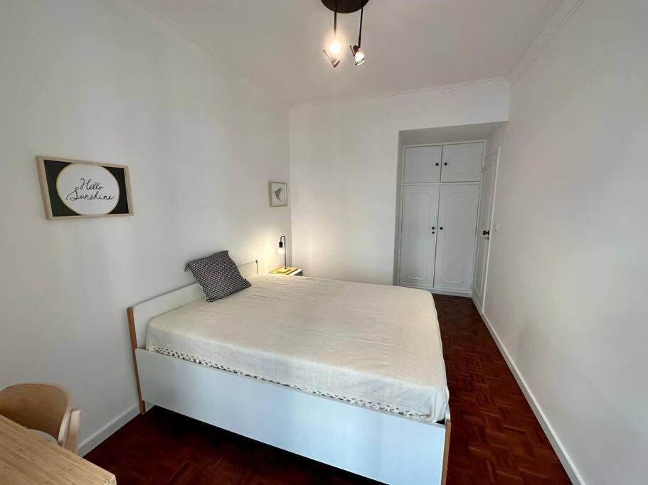 Double room with balcony view 4