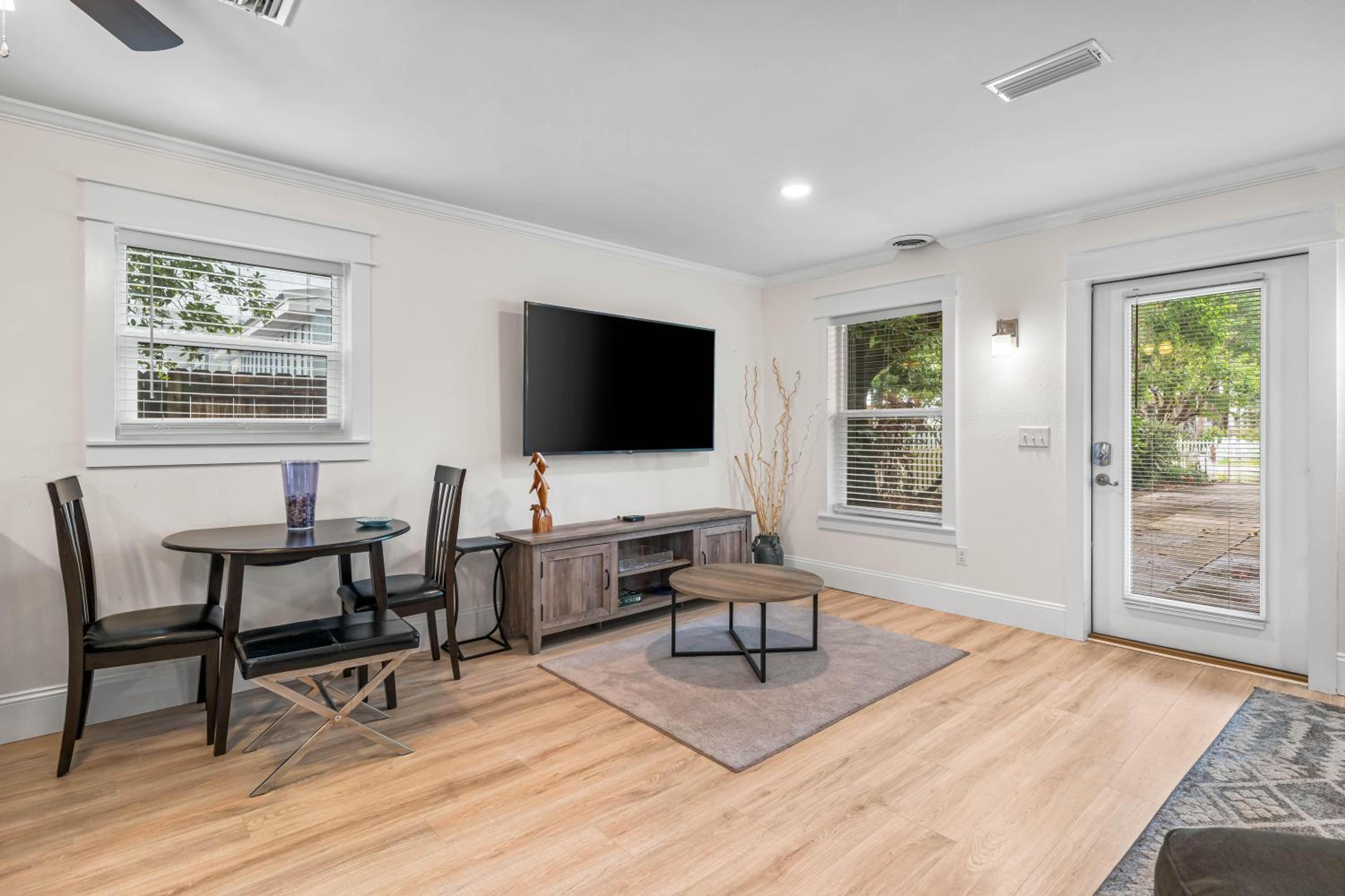 Destin Dreaming -Crystal Beach-Pool-Golf Cart-Carriage House