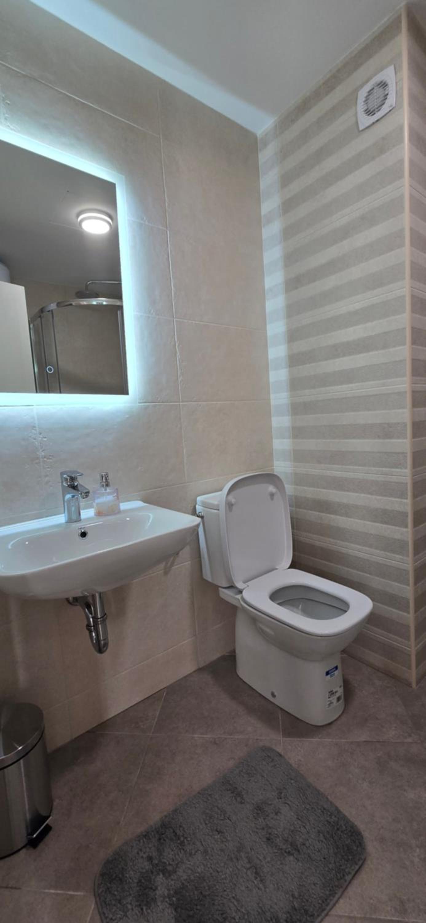 Zoya Apartment