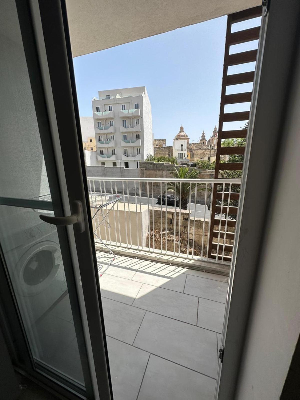 Modern Msida Apartment - Near Waterfront & Marina view 3