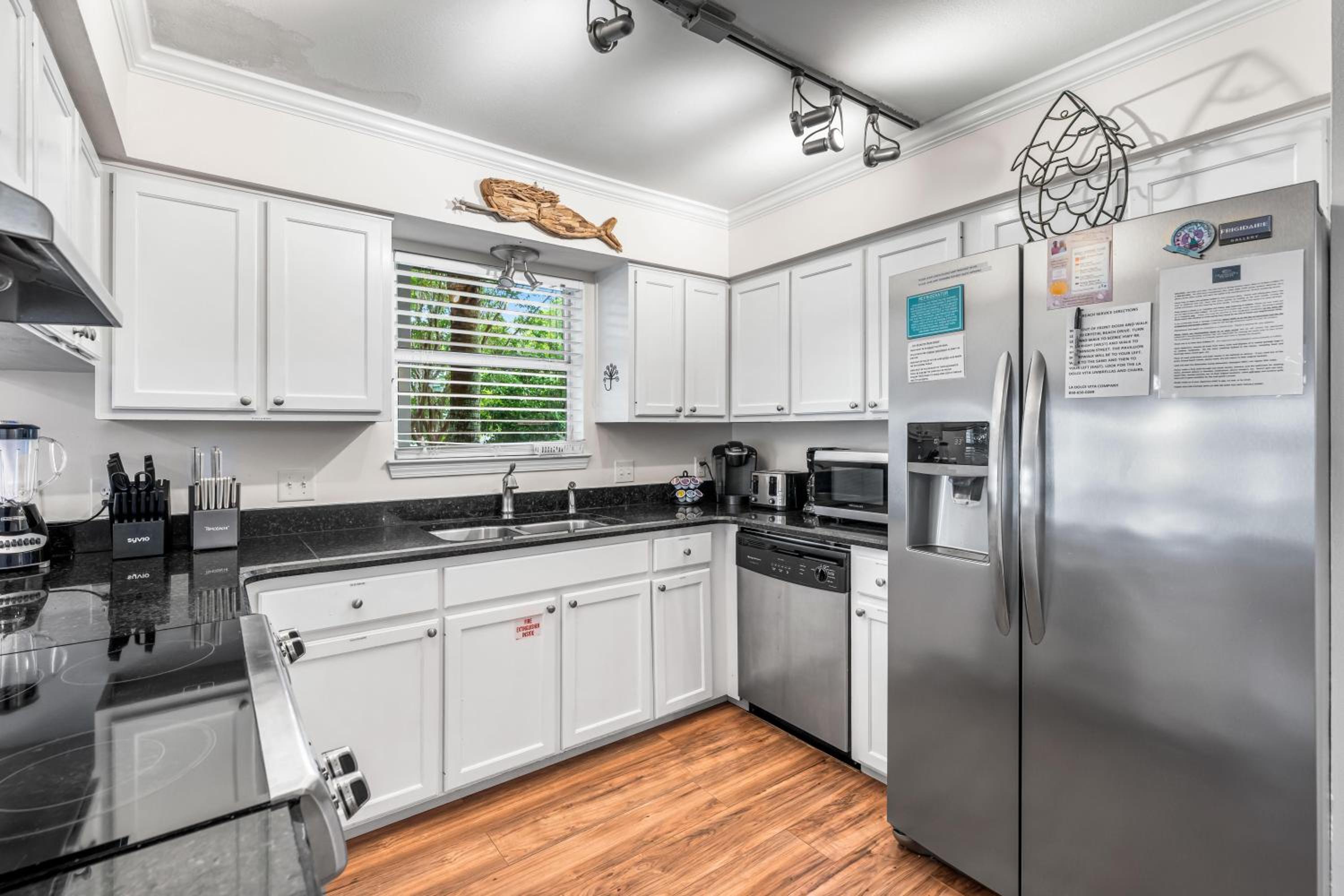 Destin Dreaming -Crystal Beach-Pool-Golf Cart-Carriage House