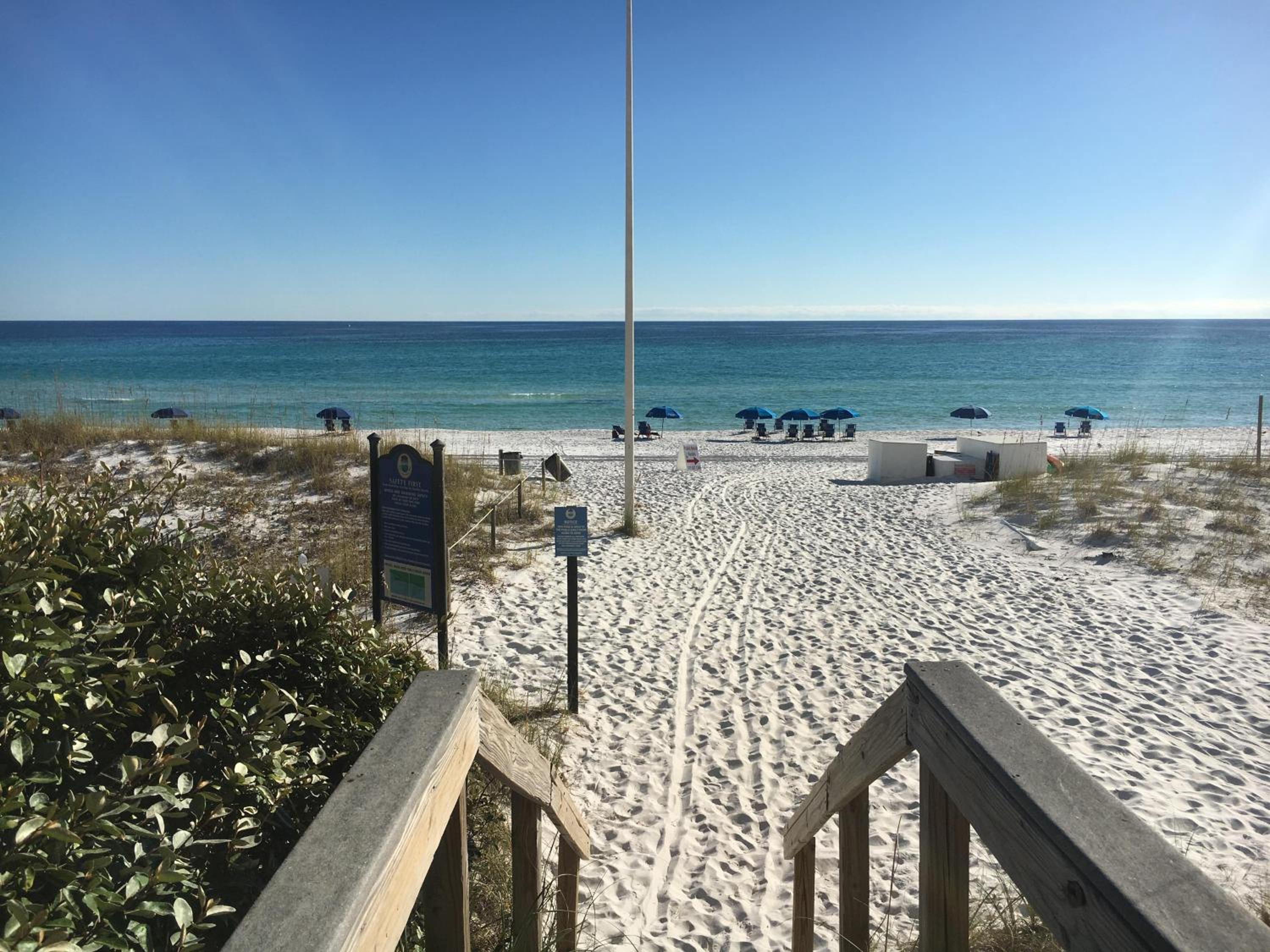 A Wave From It All-Private Pool- Crystal Beach view 4