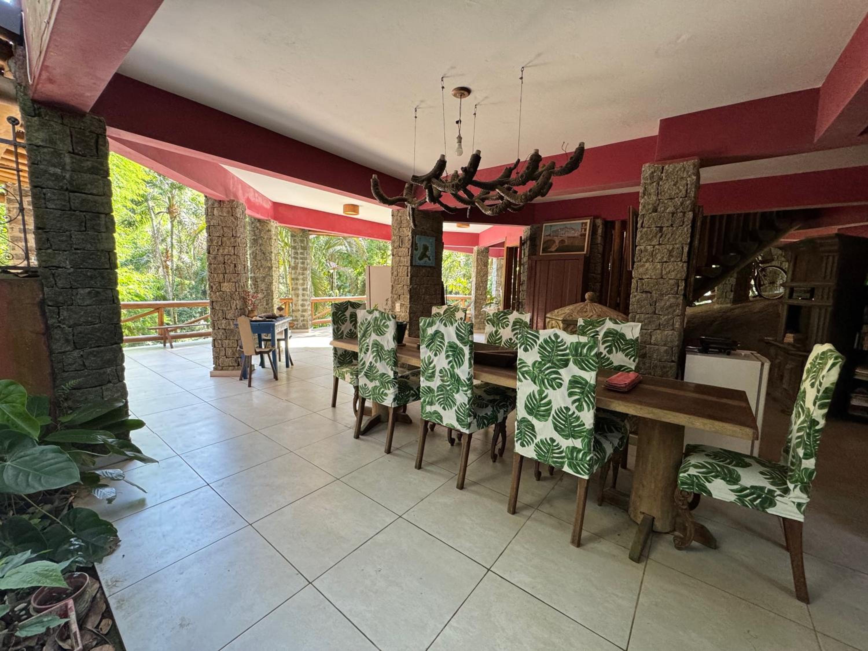 Villa Cachoeira da Rocha