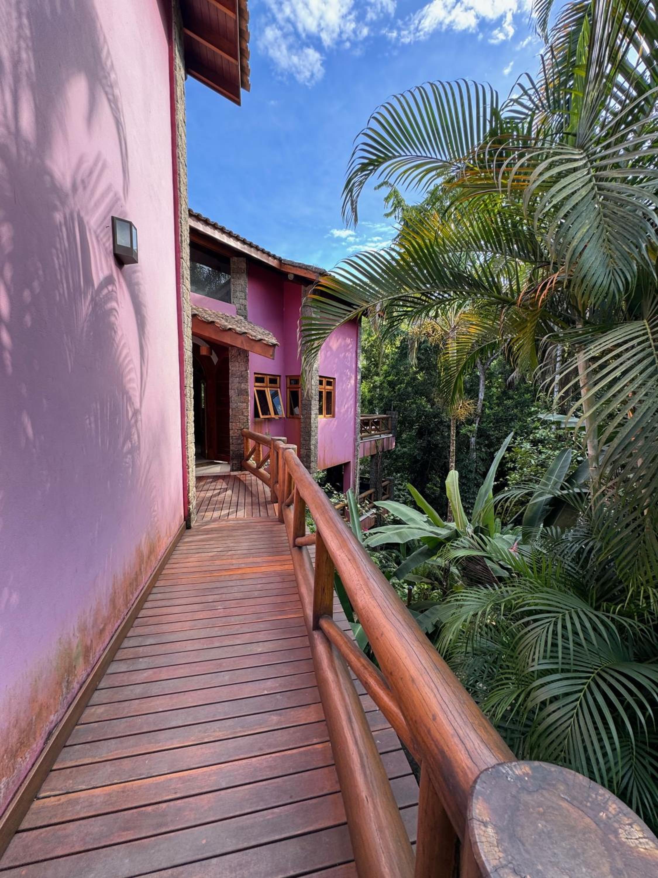 Villa Cachoeira da Rocha