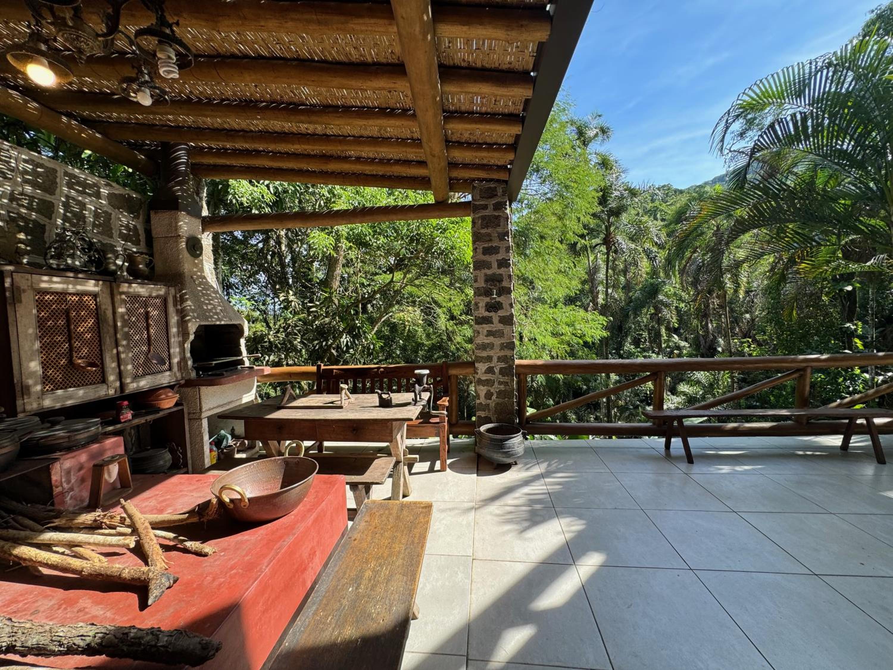 Villa Cachoeira da Rocha