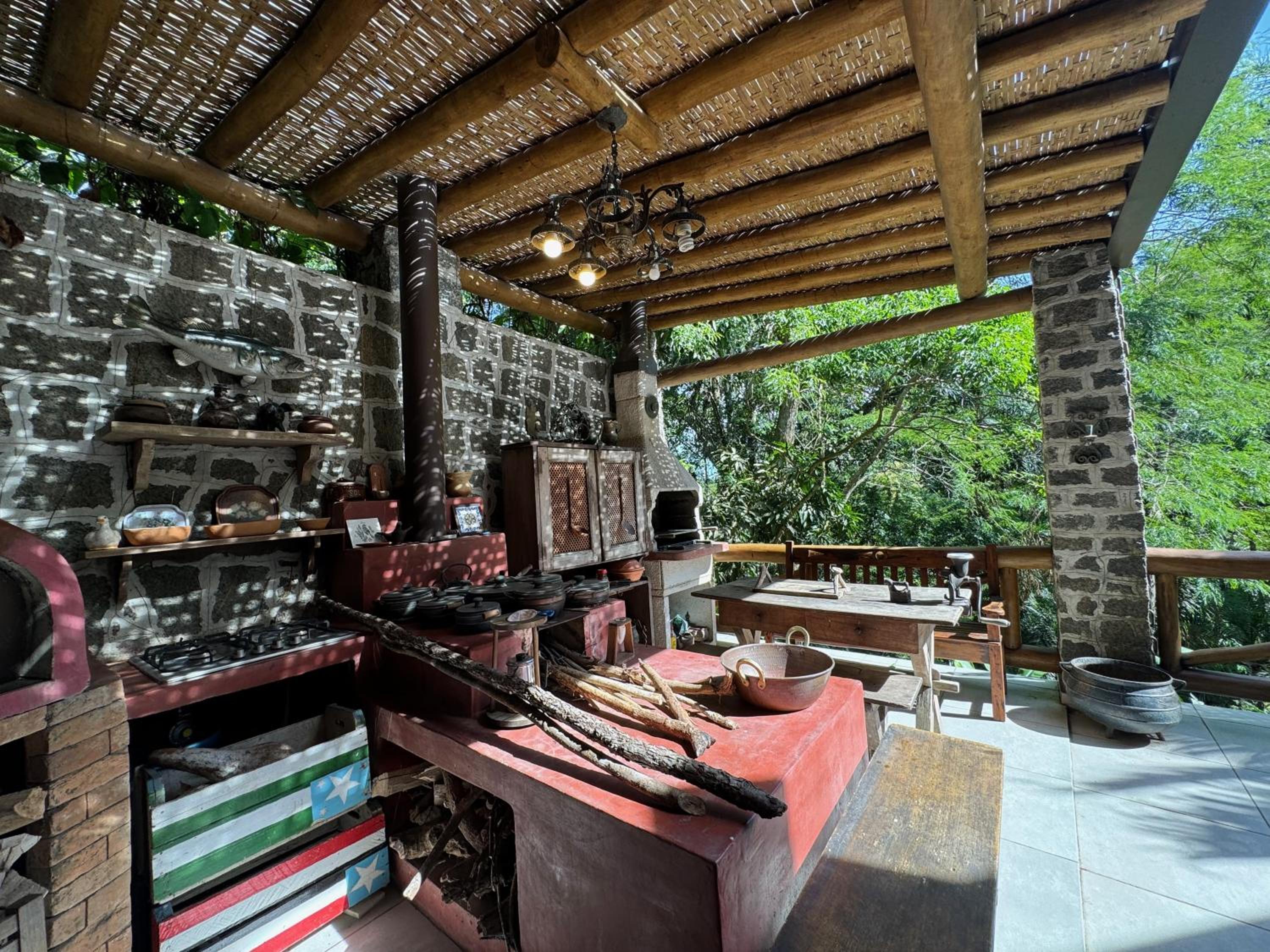 Villa Cachoeira da Rocha