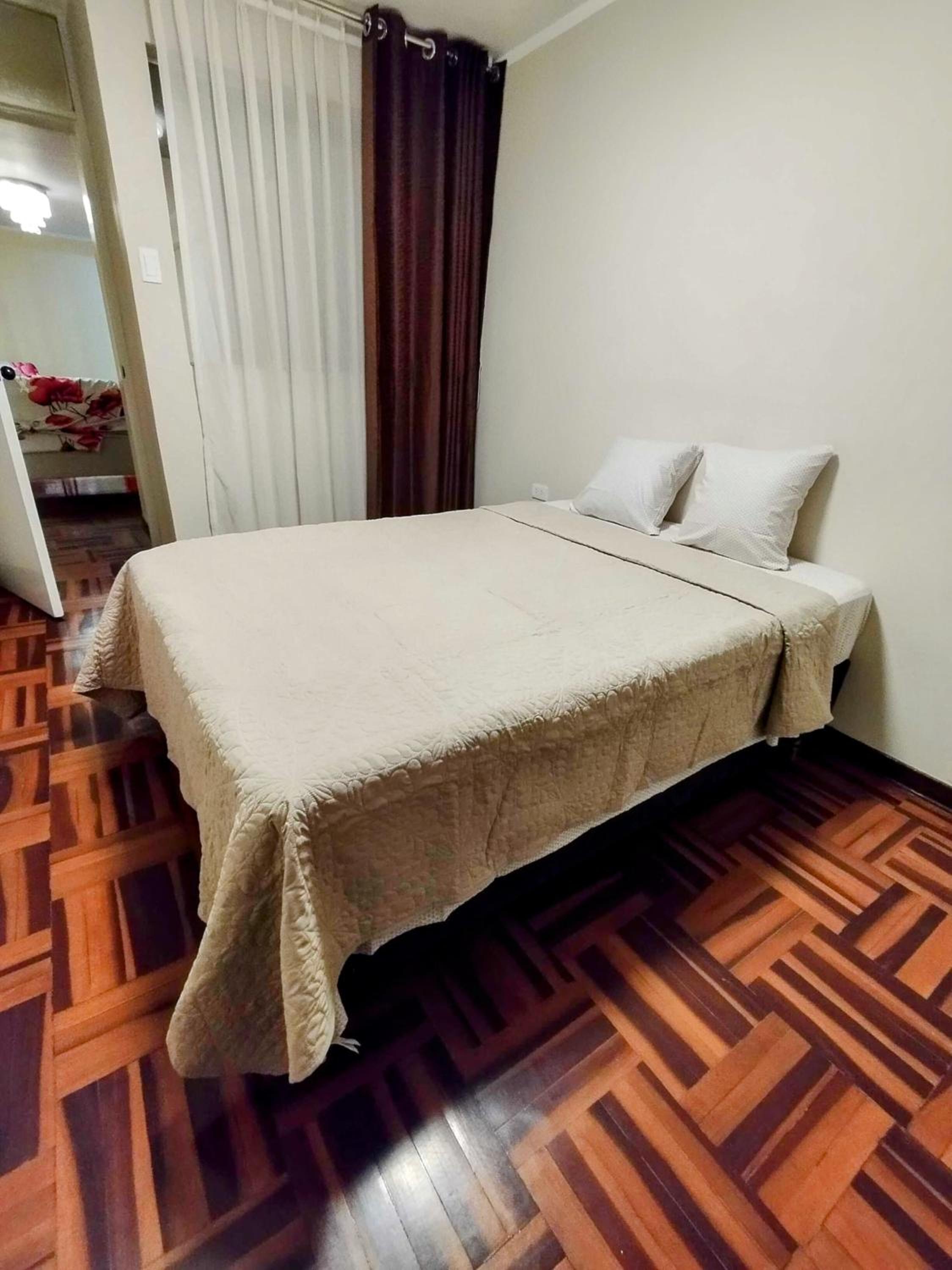 Apartamento a una cuadra de Plaza de Armas view 2