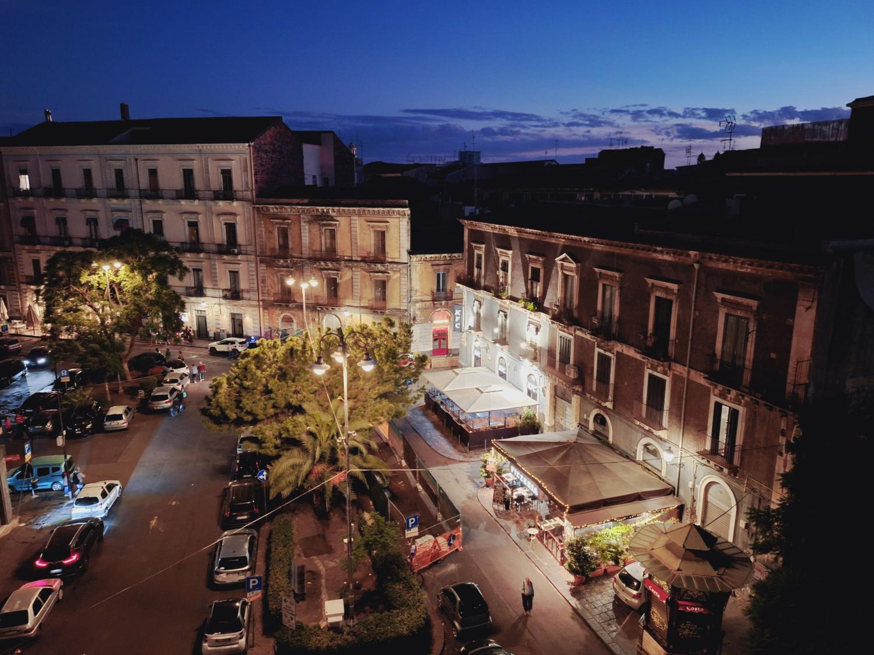 Sicily Central Place