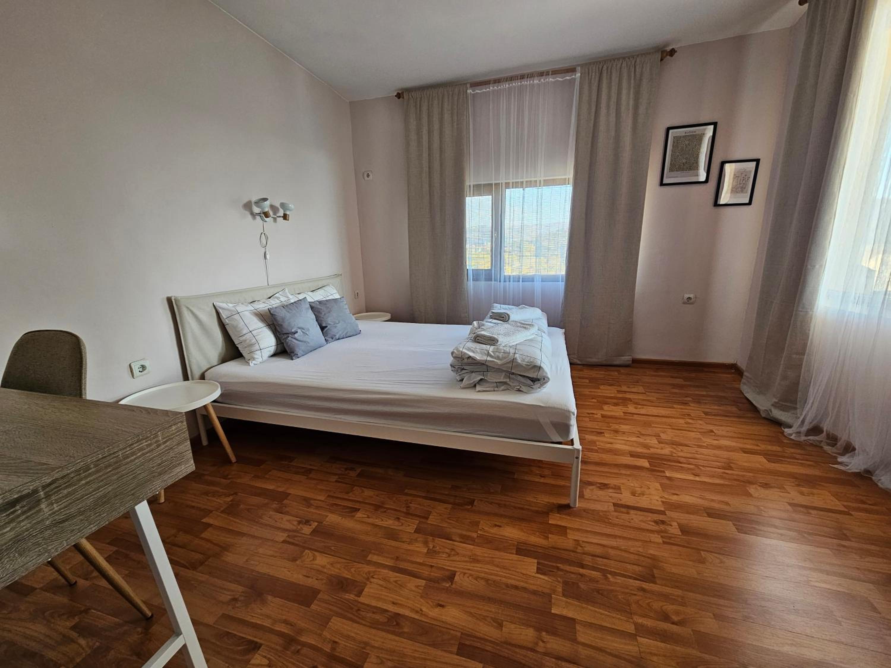 Apartment 22