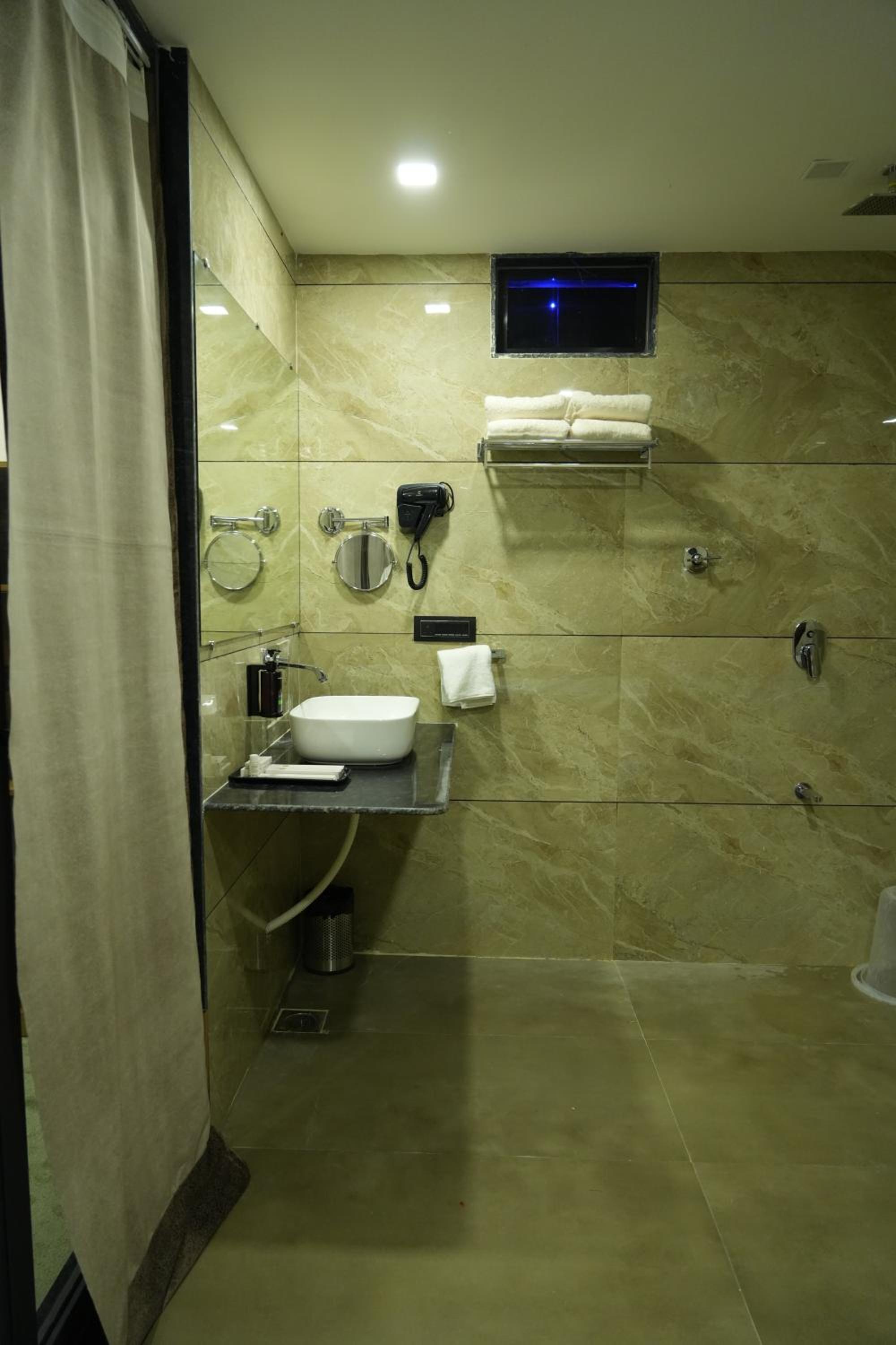 Lords SKD Resort Salangpur