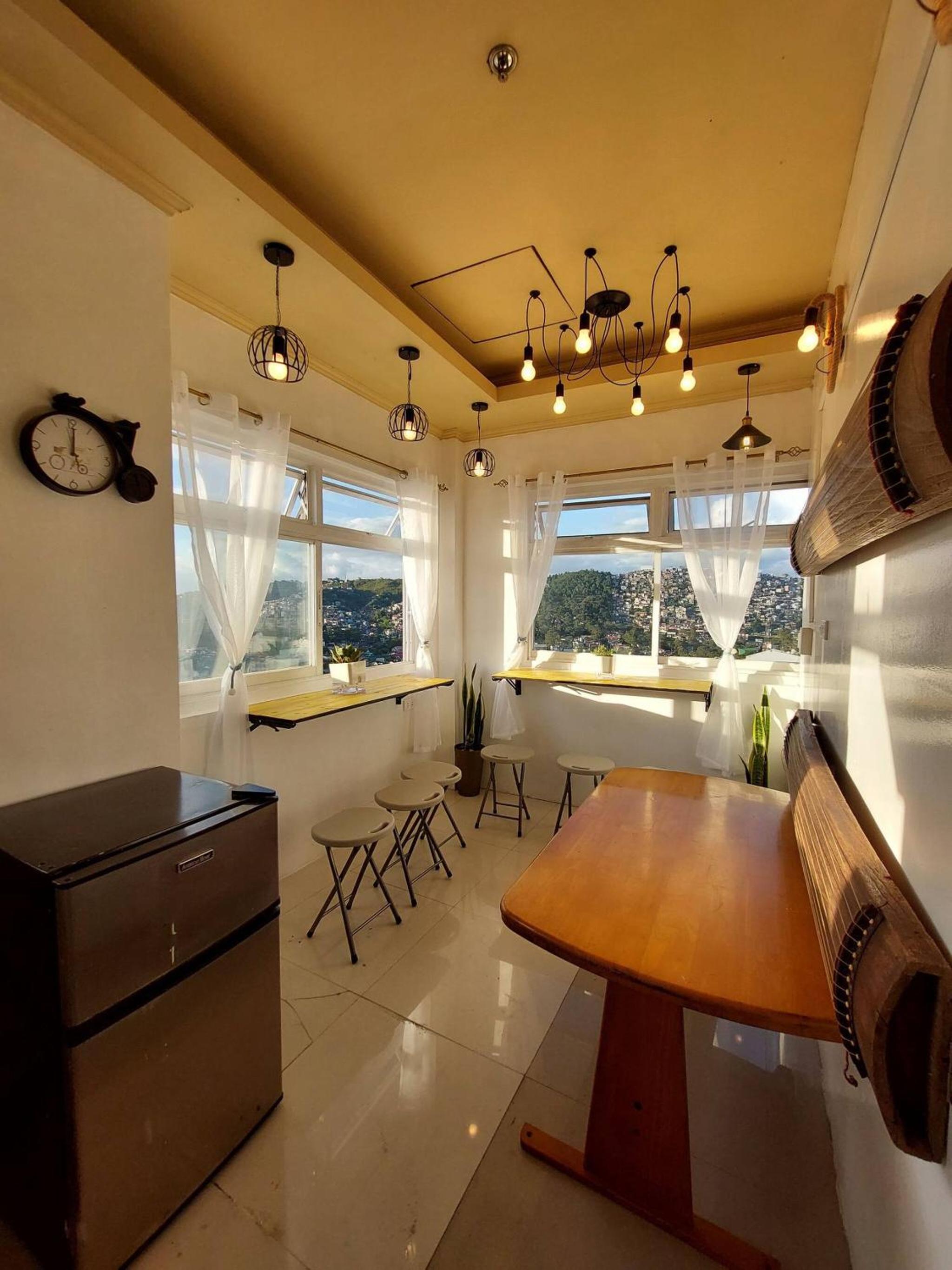 Transient in Baguio, near Burnham Park Unit 201 view 4