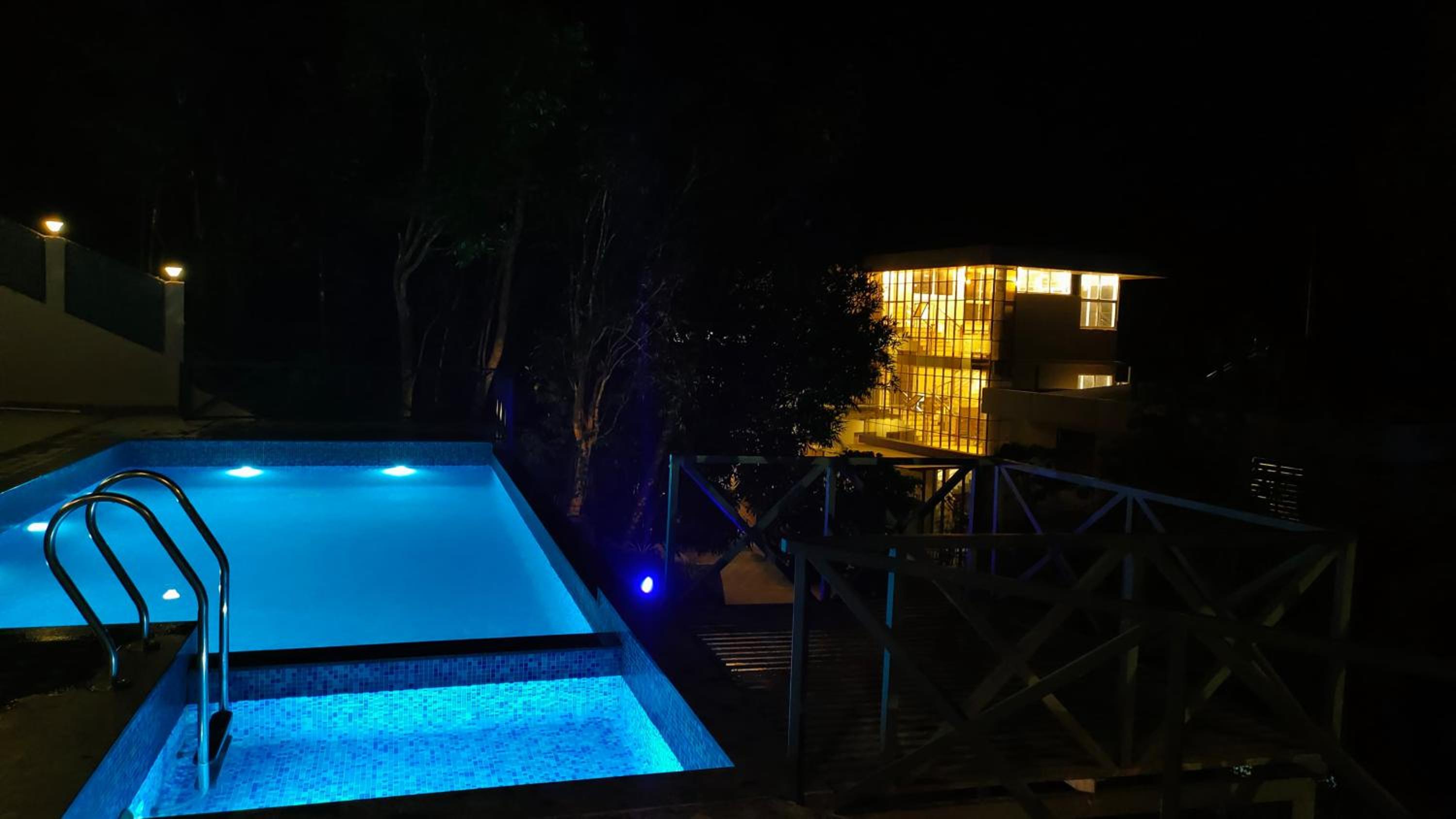 Mizzle Resort view 2