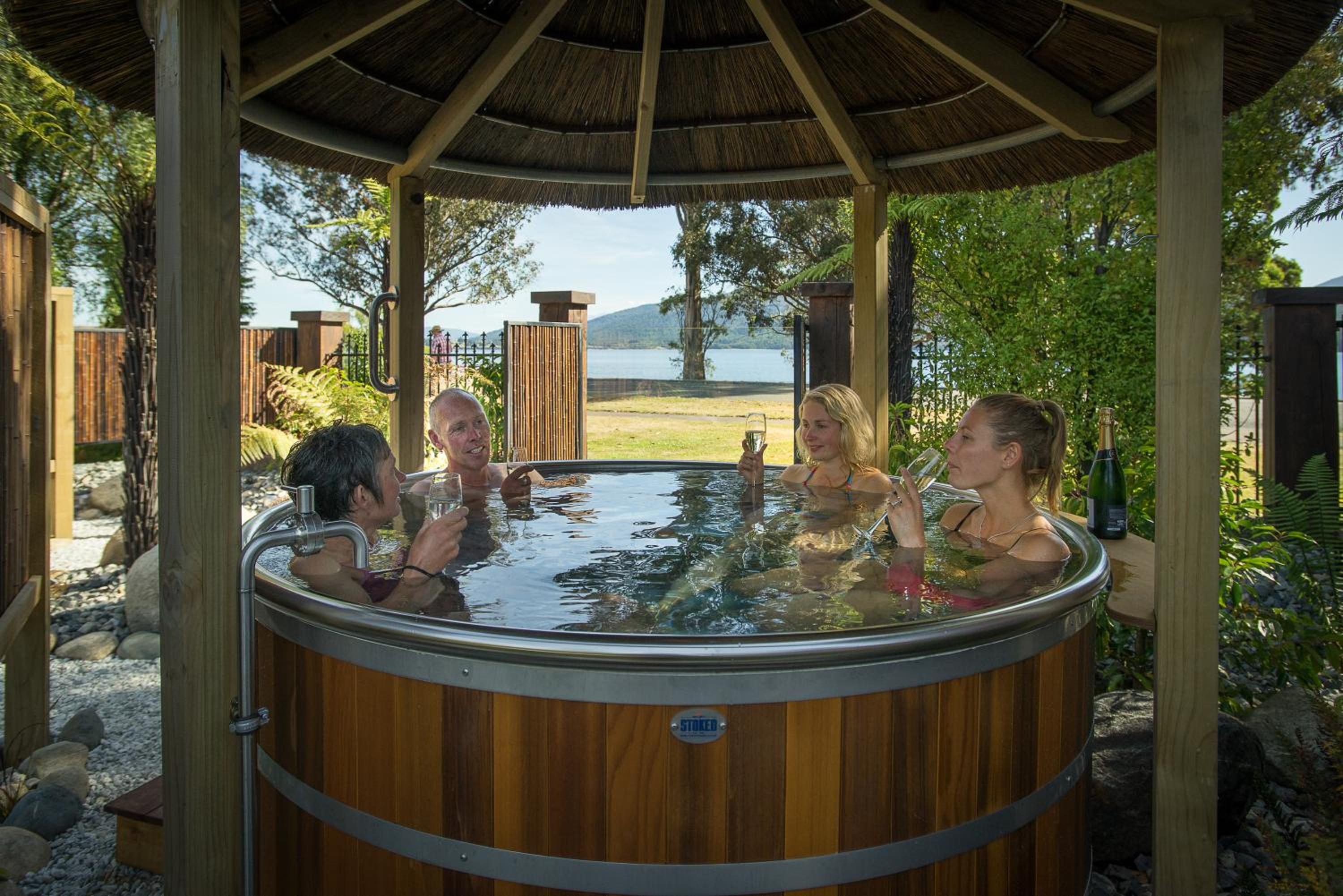 Tasman Holiday Parks - Te Anau - Image 5