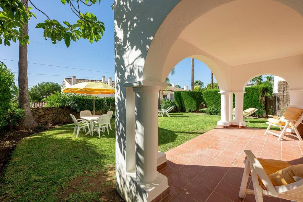 Spacious White Spanish Style House with Sea Views
