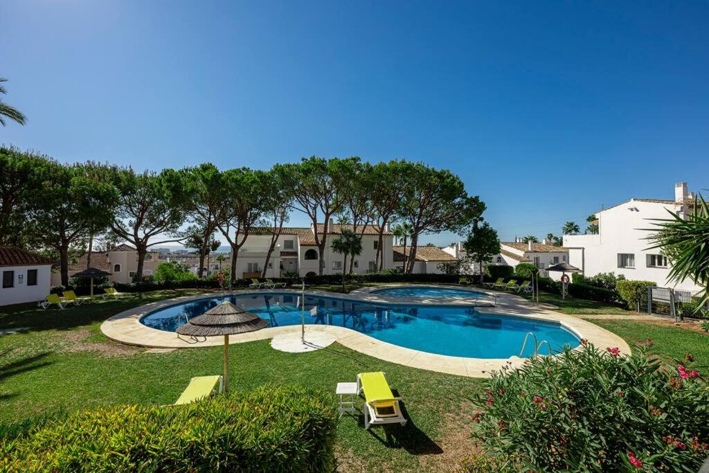 Spacious White Spanish Style House with Sea Views