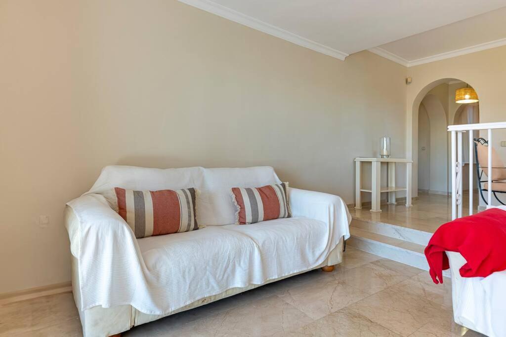 Spacious White Spanish Style House with Sea Views