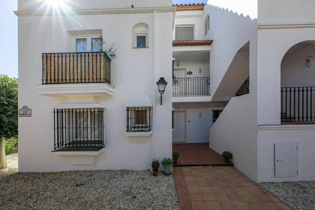 Spacious White Spanish Style House with Sea Views