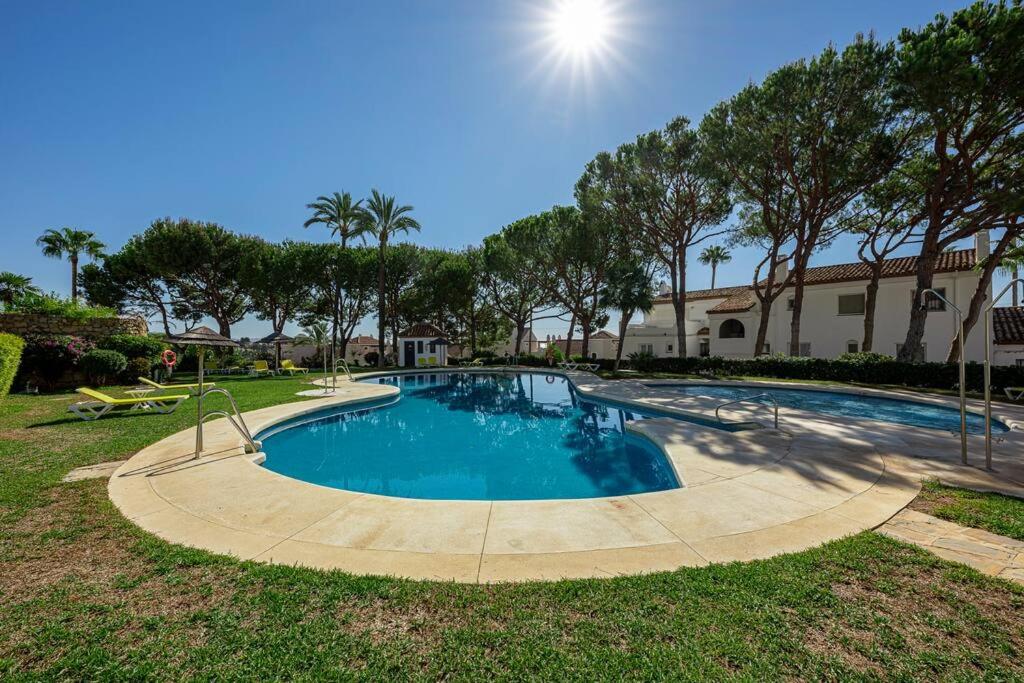 Spacious White Spanish Style House with Sea Views