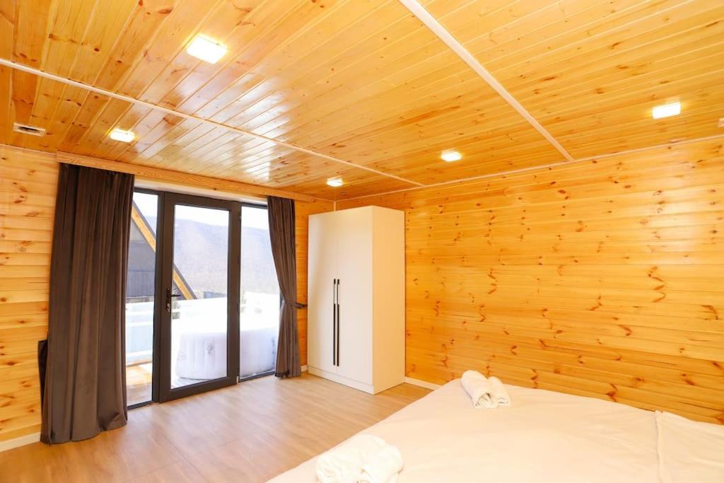 Mountain House Quba