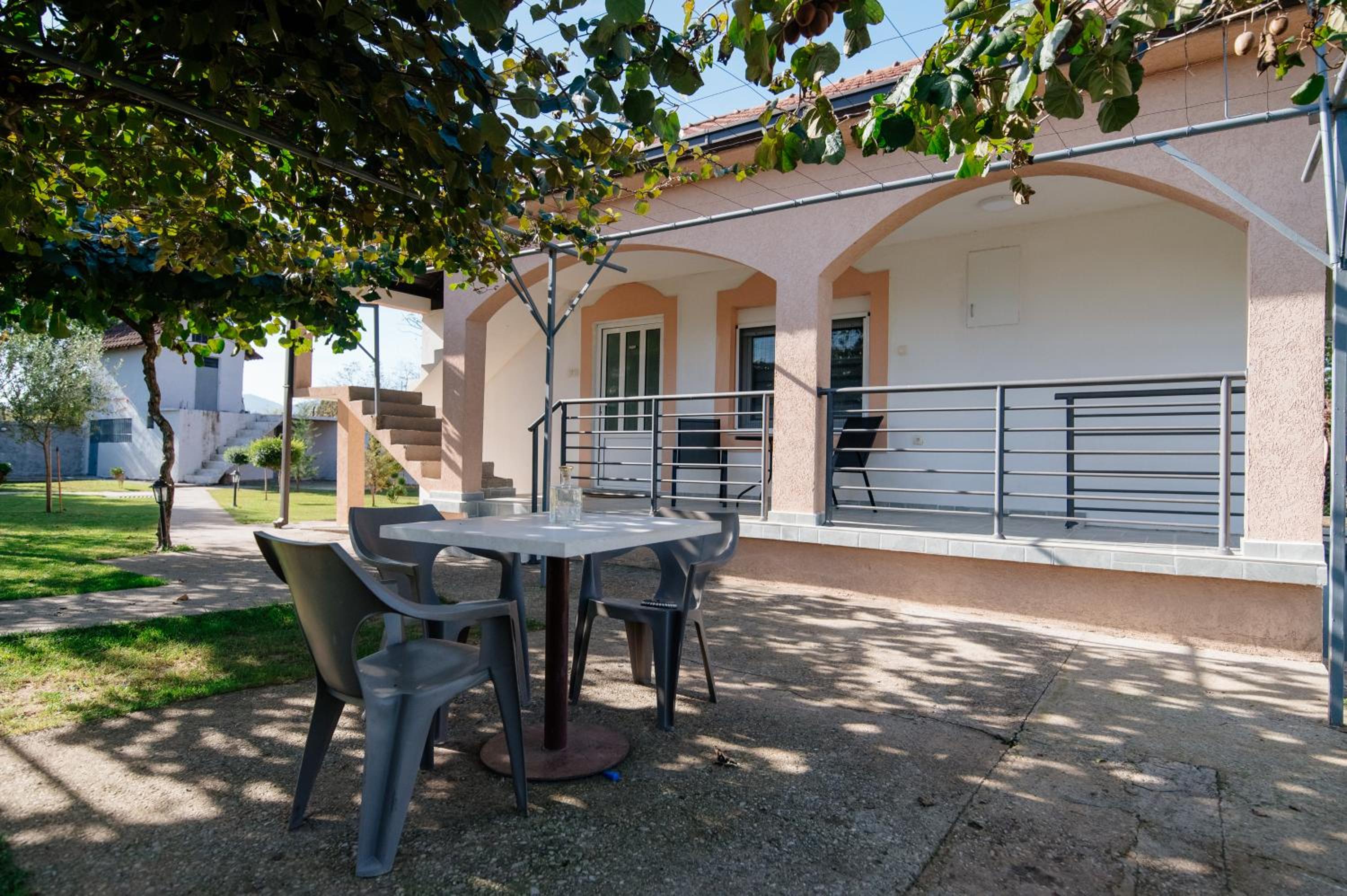 Villa PeSa, Luxury Pool & Spa Retreat