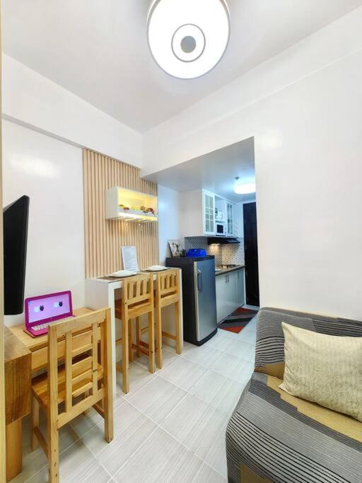Condotel Near Airport Terminals