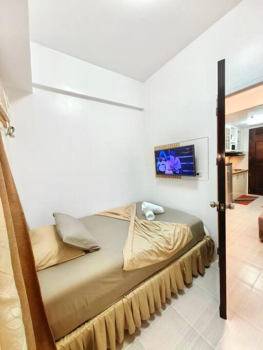 Condotel Near Airport Terminals