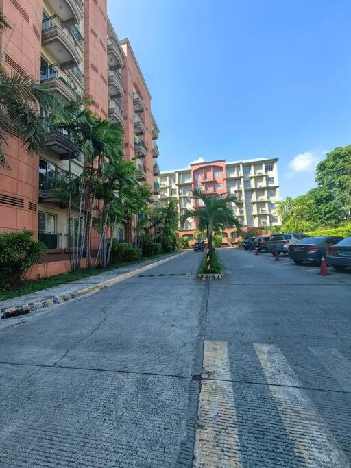 Condotel Near Airport Terminals