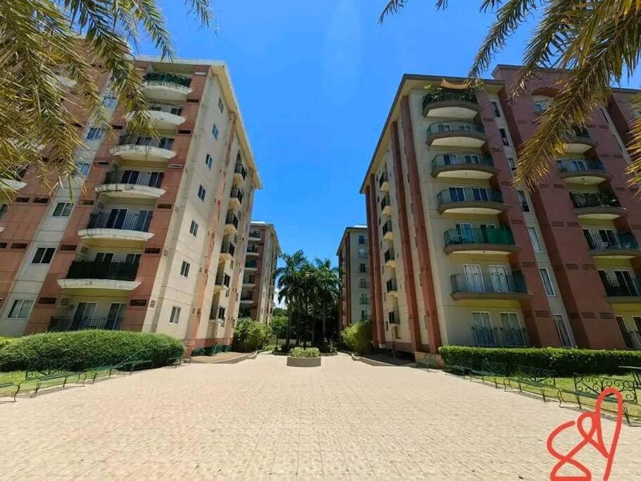 Condotel Near Airport Terminals