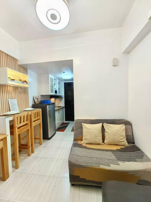 Condotel Near Airport Terminals