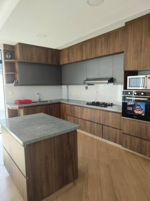 Casa cómoda en zona residencial