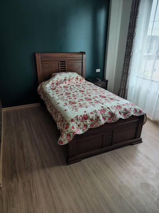 Casa cómoda en zona residencial
