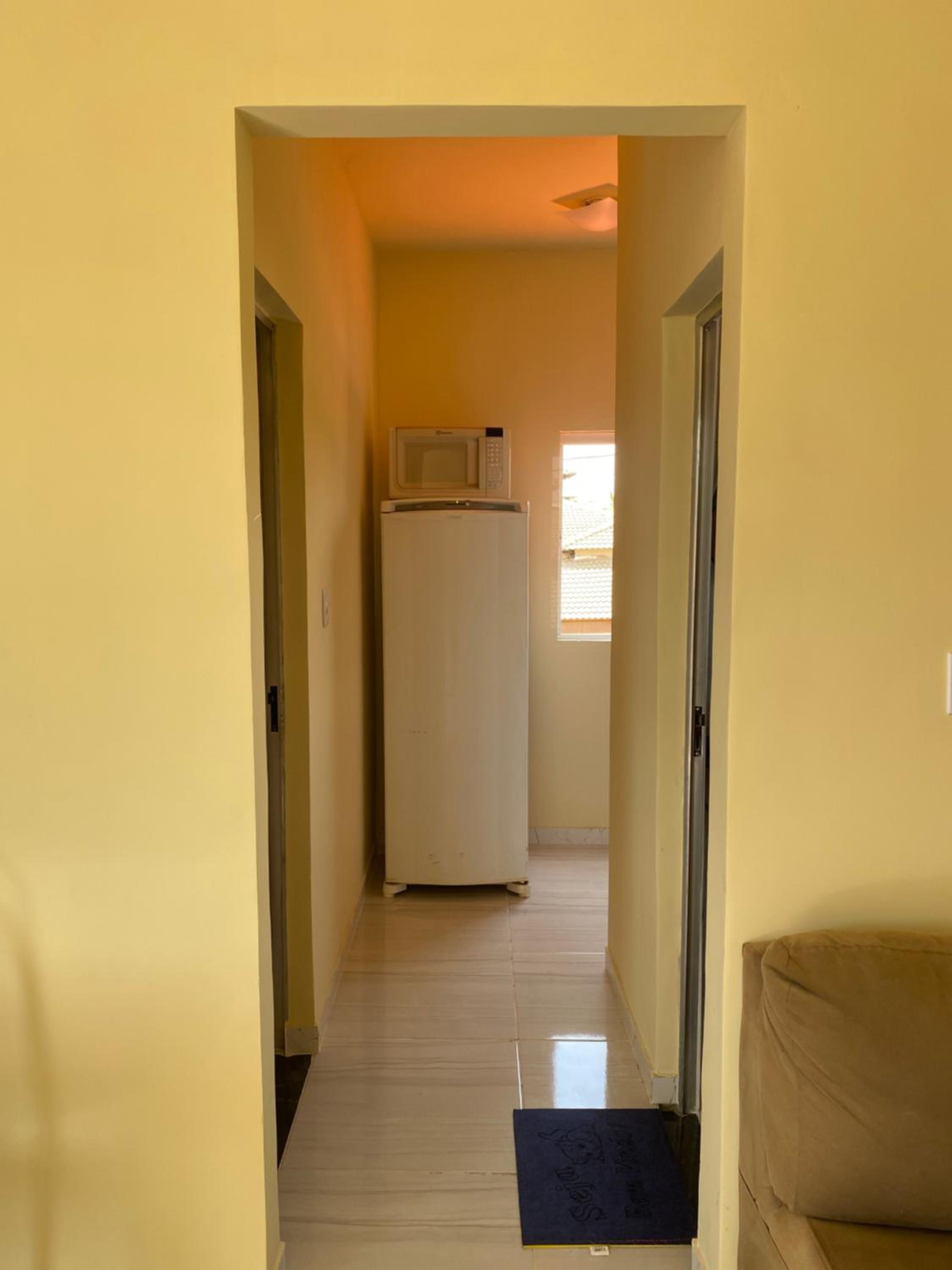 Flats com ar condicionado, garagem e internet