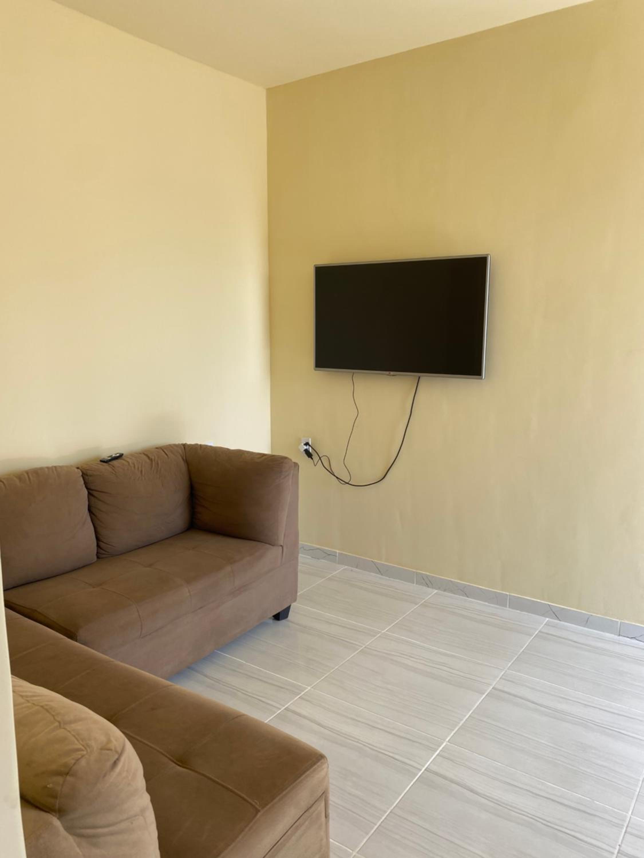 Flats com ar condicionado, garagem e internet