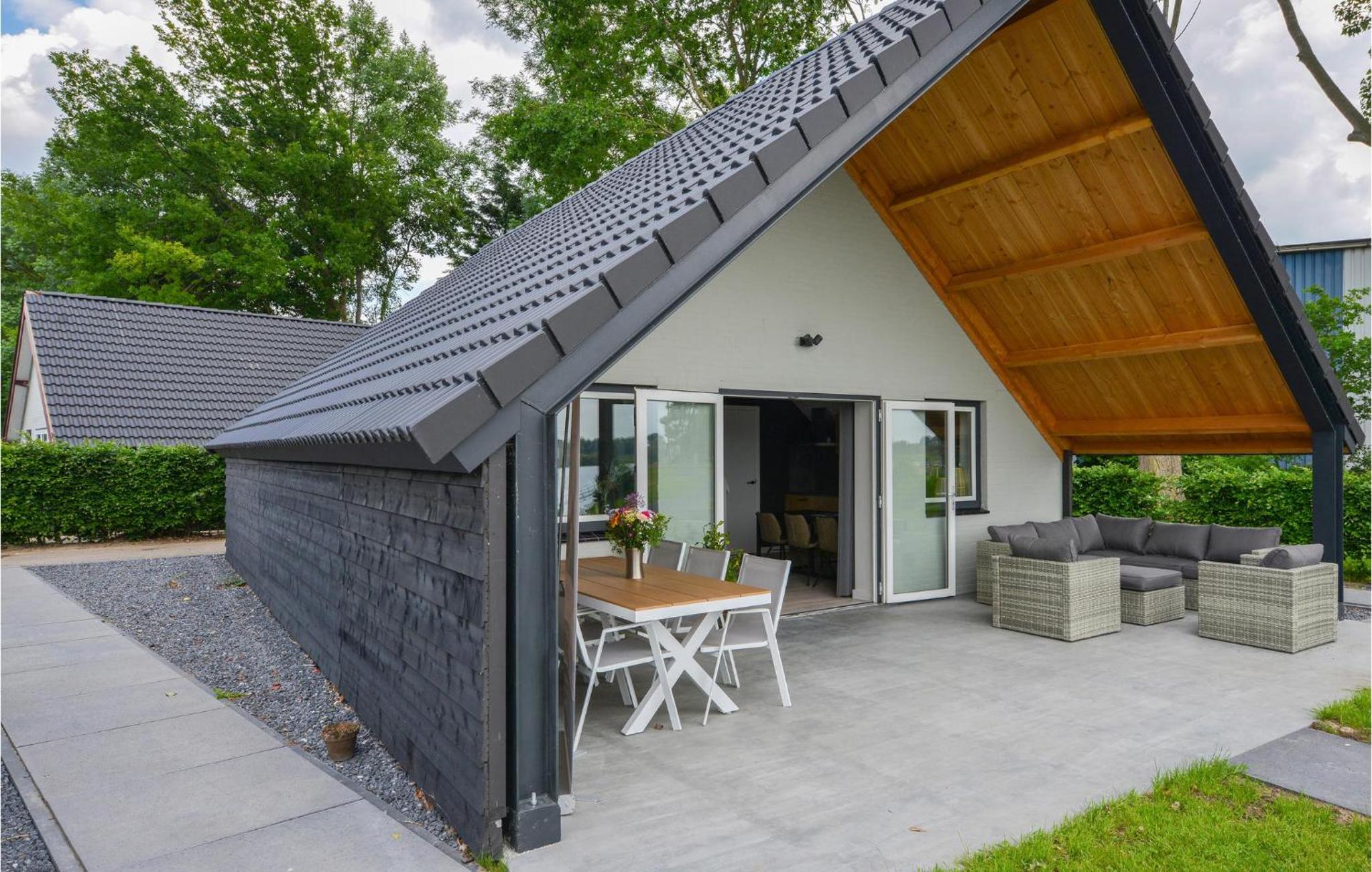 Nice Home In Kerkdriel With Kitchen view 5