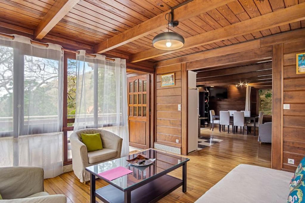 Chalet Flambwayan, quiet, peaceful and well located