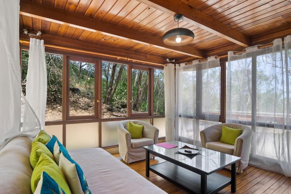 Chalet Flambwayan, quiet, peaceful and well located
